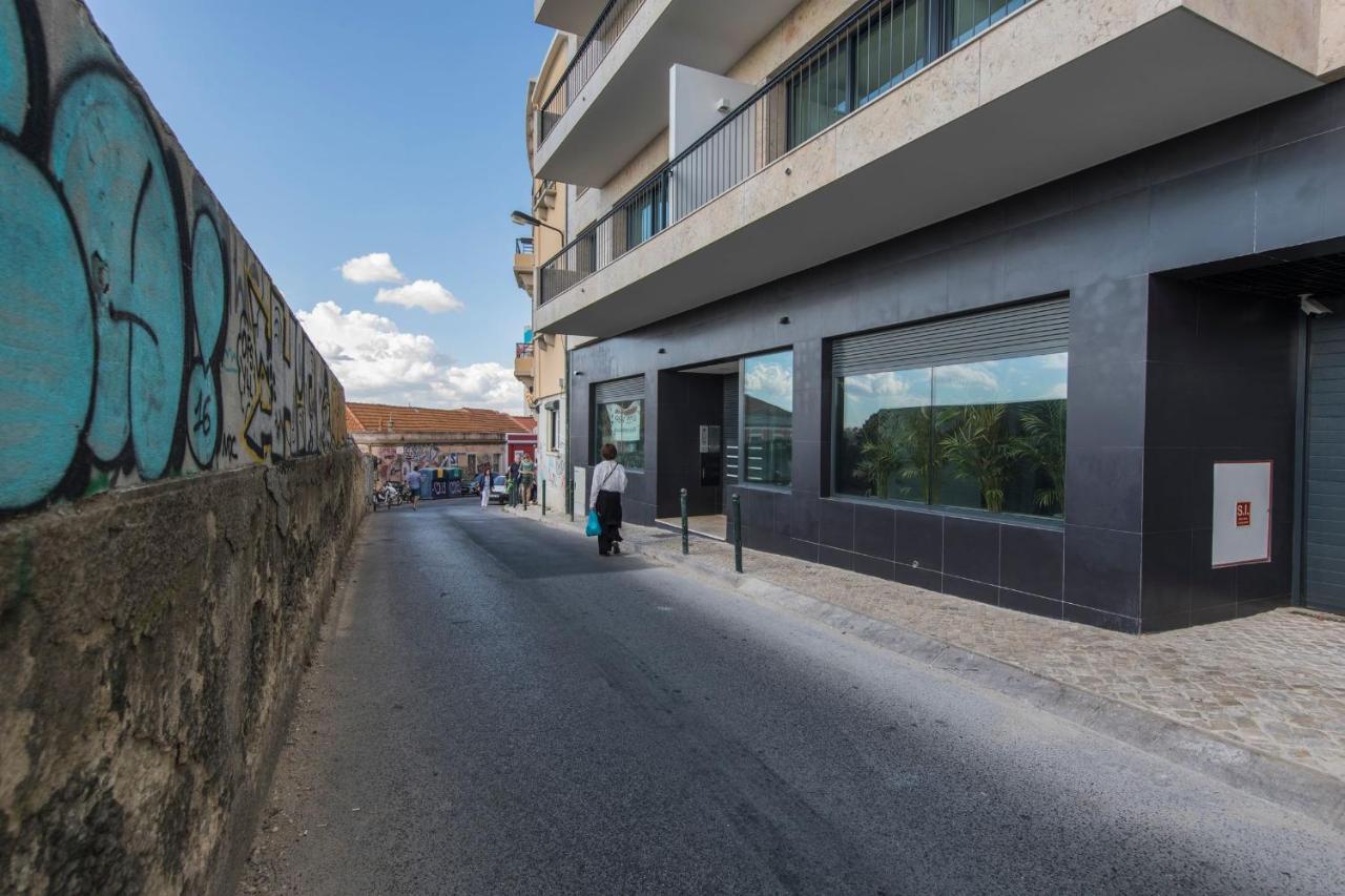 Lovelystay - Modern And Colourful Flat In The Heart Of Graca Lisboa Dış mekan fotoğraf