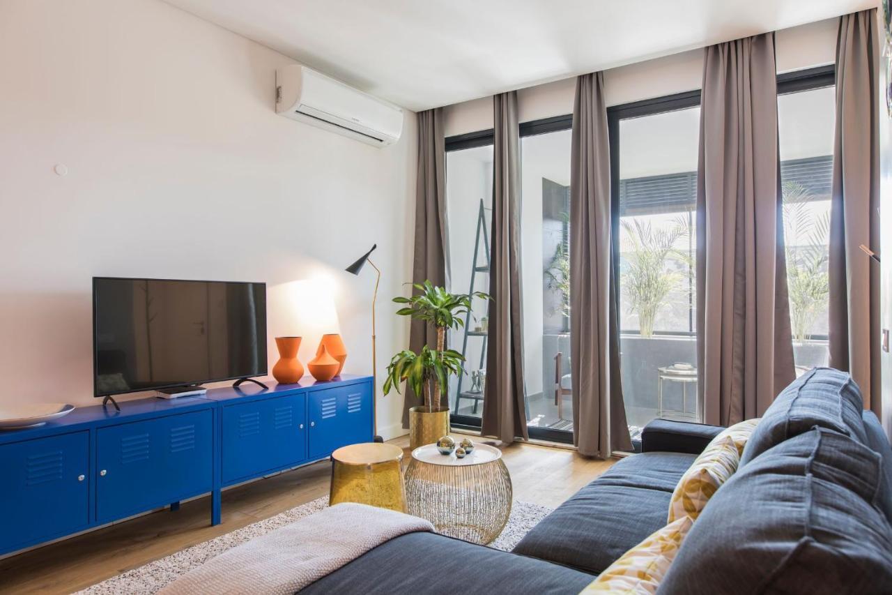 Lovelystay - Modern And Colourful Flat In The Heart Of Graca Lisboa Dış mekan fotoğraf